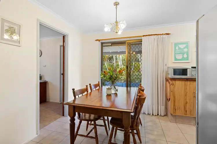 Sixth view of Homely house listing, 2 Amridge Court, Alexandra Hills QLD 4161