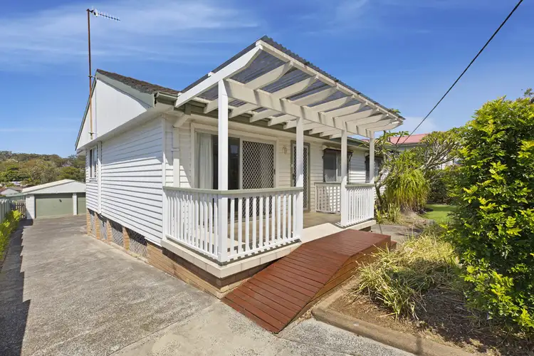 548 The Entrance Road, Bateau Bay NSW 2261