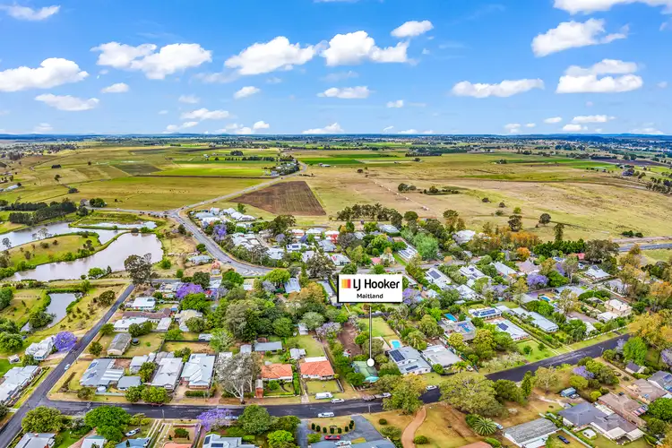 17 Addison Road, Bolwarra NSW 2320