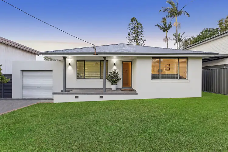 19 Highclere Street, Bateau Bay NSW 2261