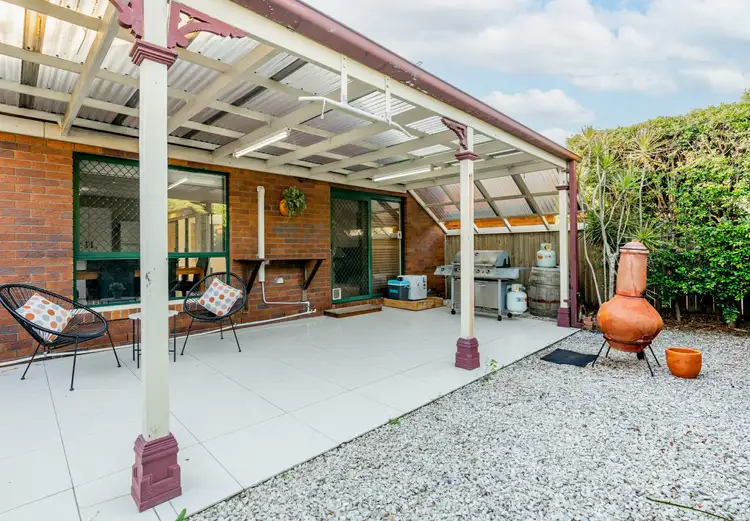 1 Illawarra Close, Forest Lake QLD 4078