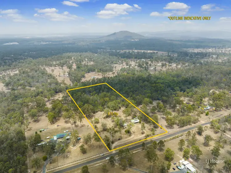 31 Cambridge Drive, Mount Hallen QLD 4312
