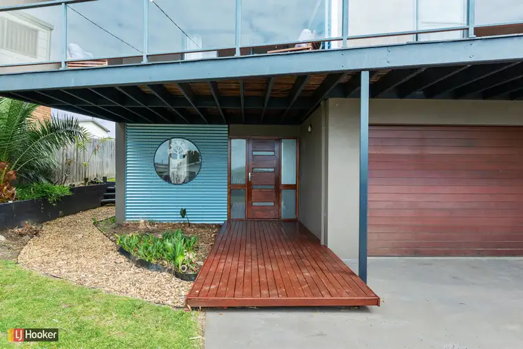 Fourth view of Homely house listing, 8 Hillcrest Way, Lake Tyers Beach VIC 3909