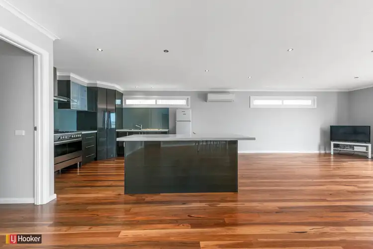 Fifth view of Homely house listing, 8 Hillcrest Way, Lake Tyers Beach VIC 3909