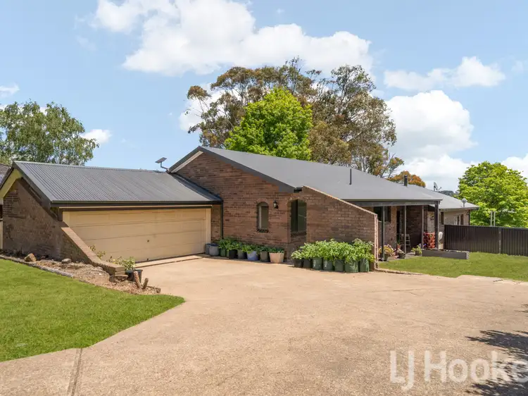 19 Blenheim Avenue, Oberon NSW 2787