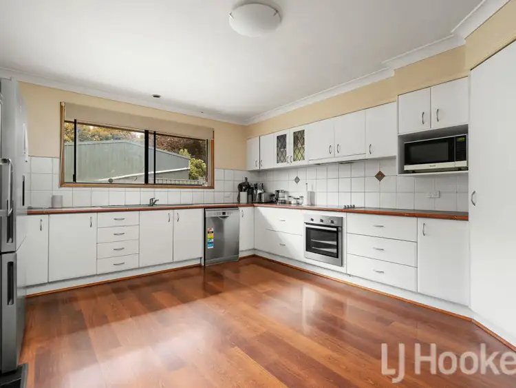 Fourth view of Homely house listing, 19 Blenheim Avenue, Oberon NSW 2787
