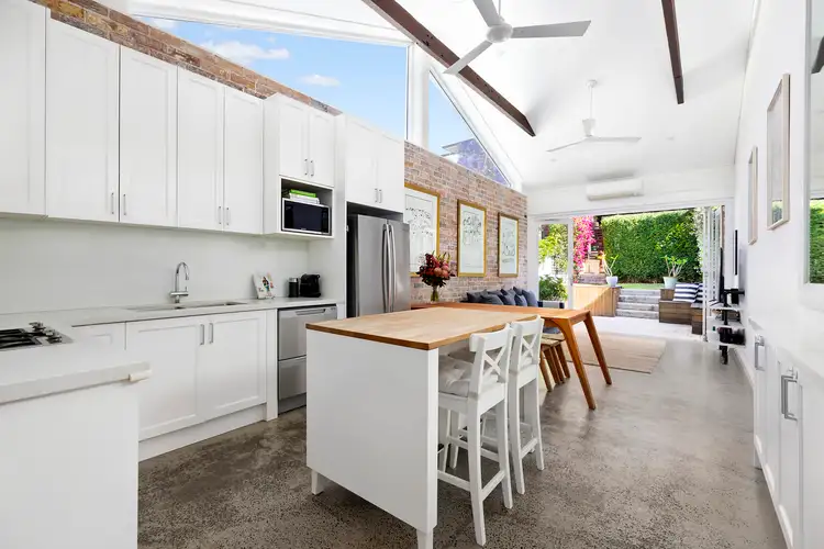 11a Ewell Street