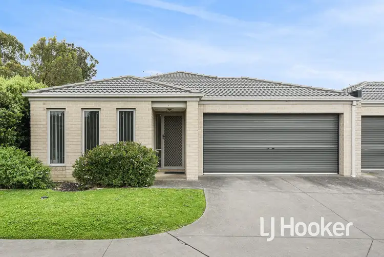 Main view of Homely unit listing, 9/30 Sir Thomas Drive, Pakenham VIC 3810