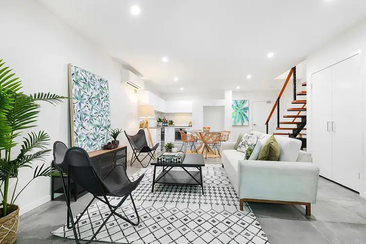 Main view of Homely townhouse listing, 4/165 Ekibin Road East, Tarragindi QLD 4121