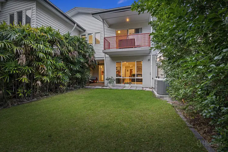1/128 Falconer Street, Southport QLD 4215