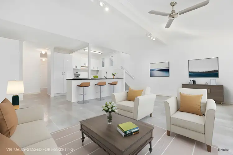 8/154 Currumbin Creek Road, Currumbin Waters QLD 4223