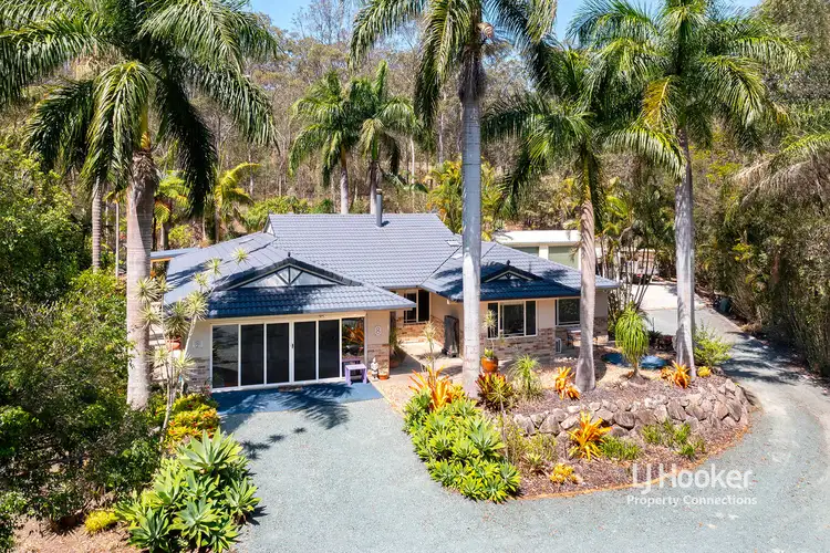 8 Glen Eaton Street, Eatons Hill QLD 4037