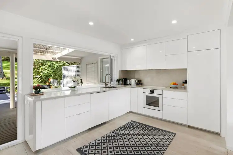 Sixth view of Homely house listing, 9 Richard Road, Scotland Island NSW 2105