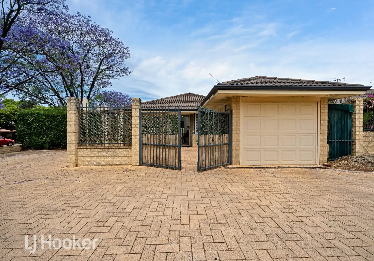 Main view of Homely villa listing, 5/69-71 Upton Street, St James WA 6102