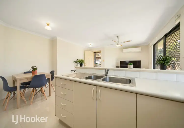 Seventh view of Homely villa listing, 5/69-71 Upton Street, St James WA 6102