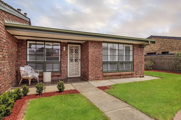 2 Cormorant Court, West Lakes Shore SA 5020