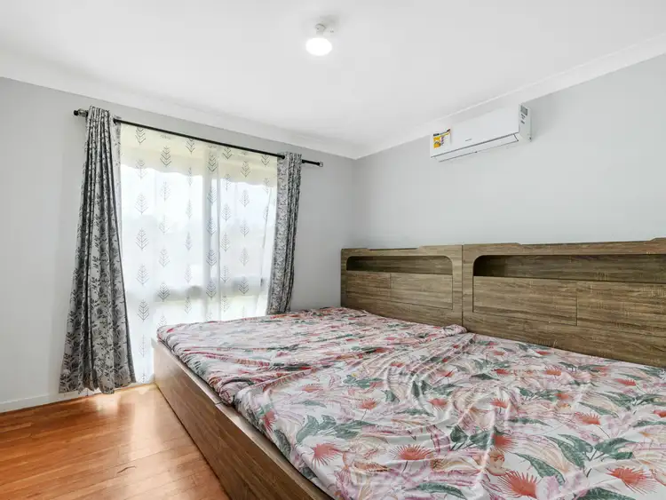 Sixth view of Homely house listing, 9 Crispsparkle Drive, Ambarvale NSW 2560