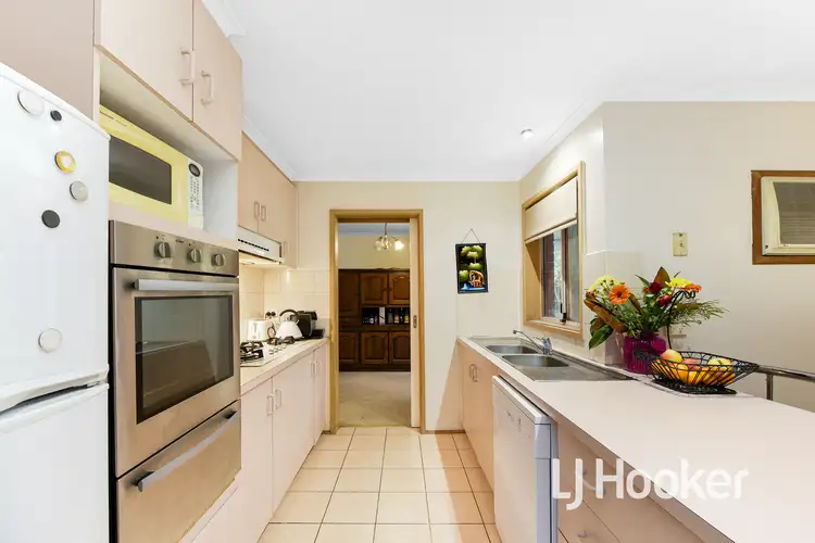 Fifth view of Homely house listing, 17 Pirra Place, Narre Warren VIC 3805