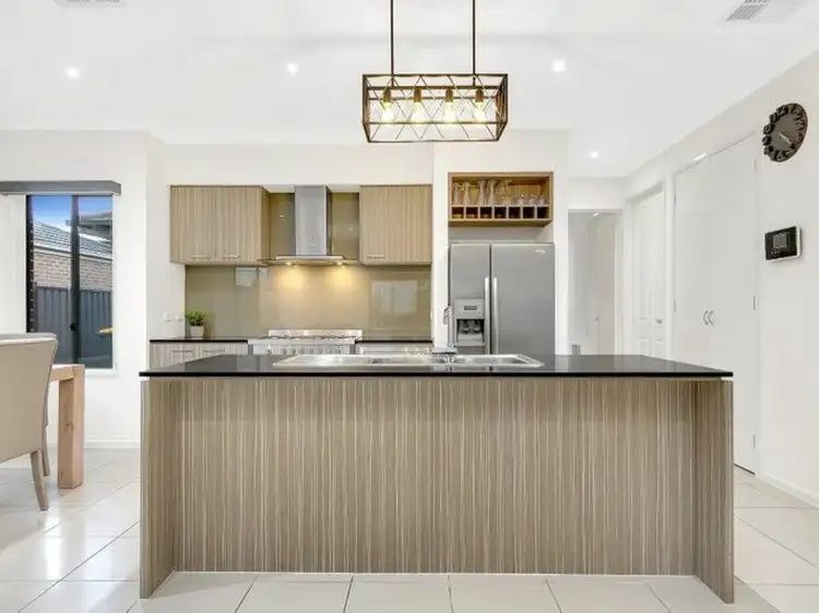 Fourth view of Homely house listing, 19 Watersedge Way, Roxburgh Park VIC 3064