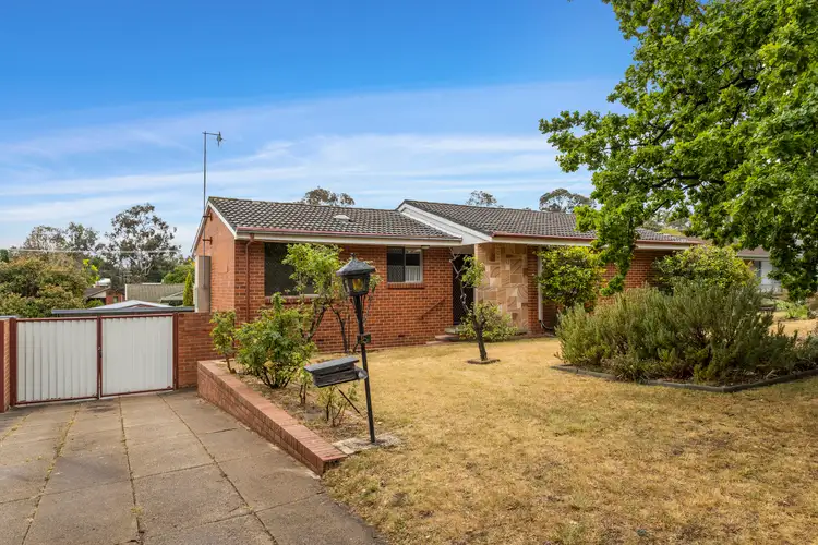 15 Gritten Street, Weston ACT 2611