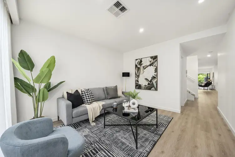 2/9 Oliver Street, Lyneham ACT 2602