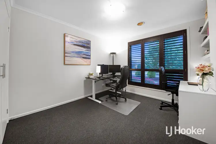 Fifth view of Homely house listing, 9 Vine Close, Point Cook VIC 3030