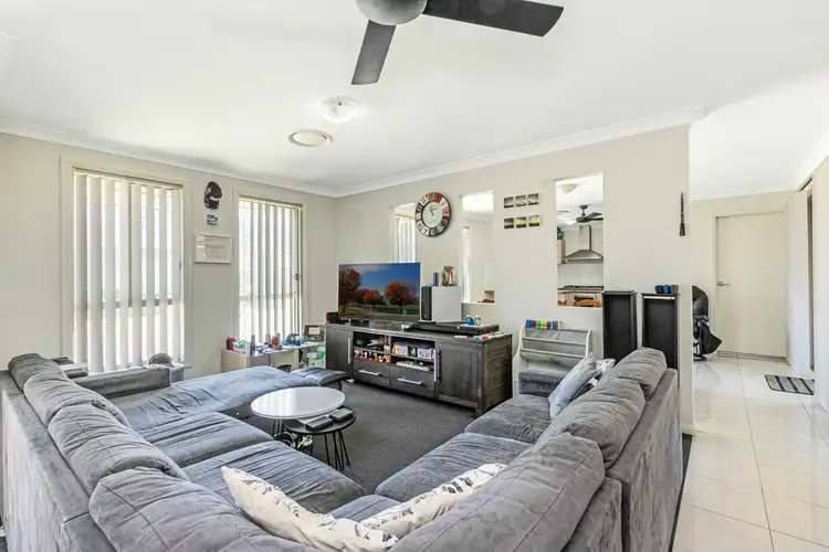 Fourth view of Homely house listing, 2 Coachwood Drive, Claremont Meadows NSW 2747