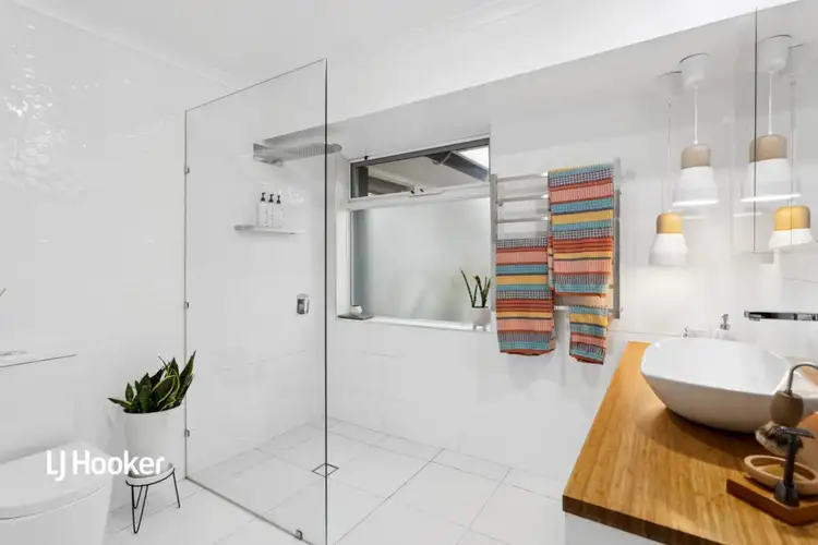 Fifth view of Homely house listing, 4 Monterey Court, Golden Grove SA 5125
