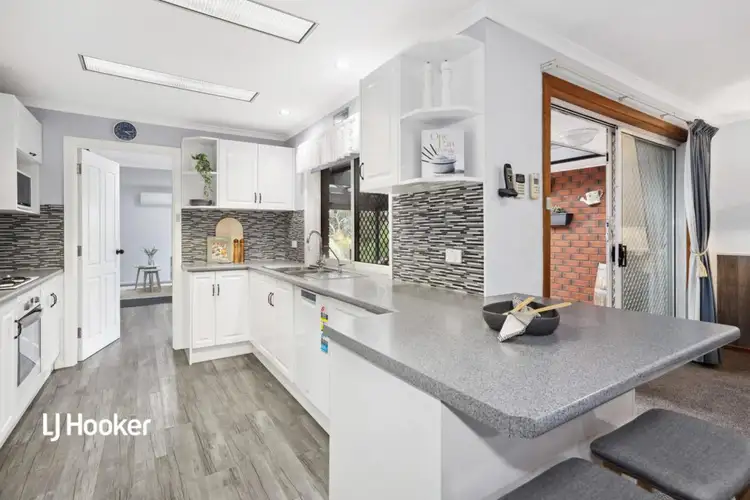 Fifth view of Homely house listing, 8 Lorimer Court, Greenwith SA 5125