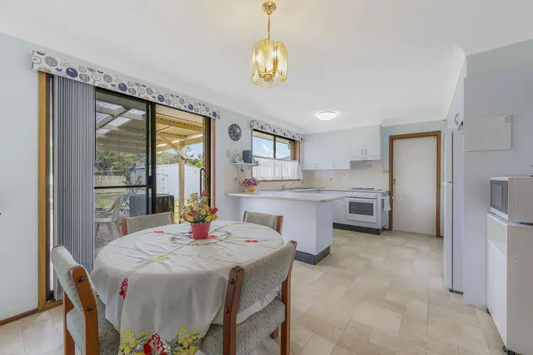 Sixth view of Homely house listing, 8 Honeysuckle Avenue, Lakewood NSW 2443