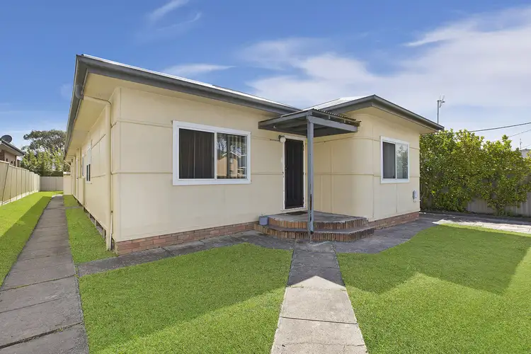 56 Anzac Road, Long Jetty NSW 2261