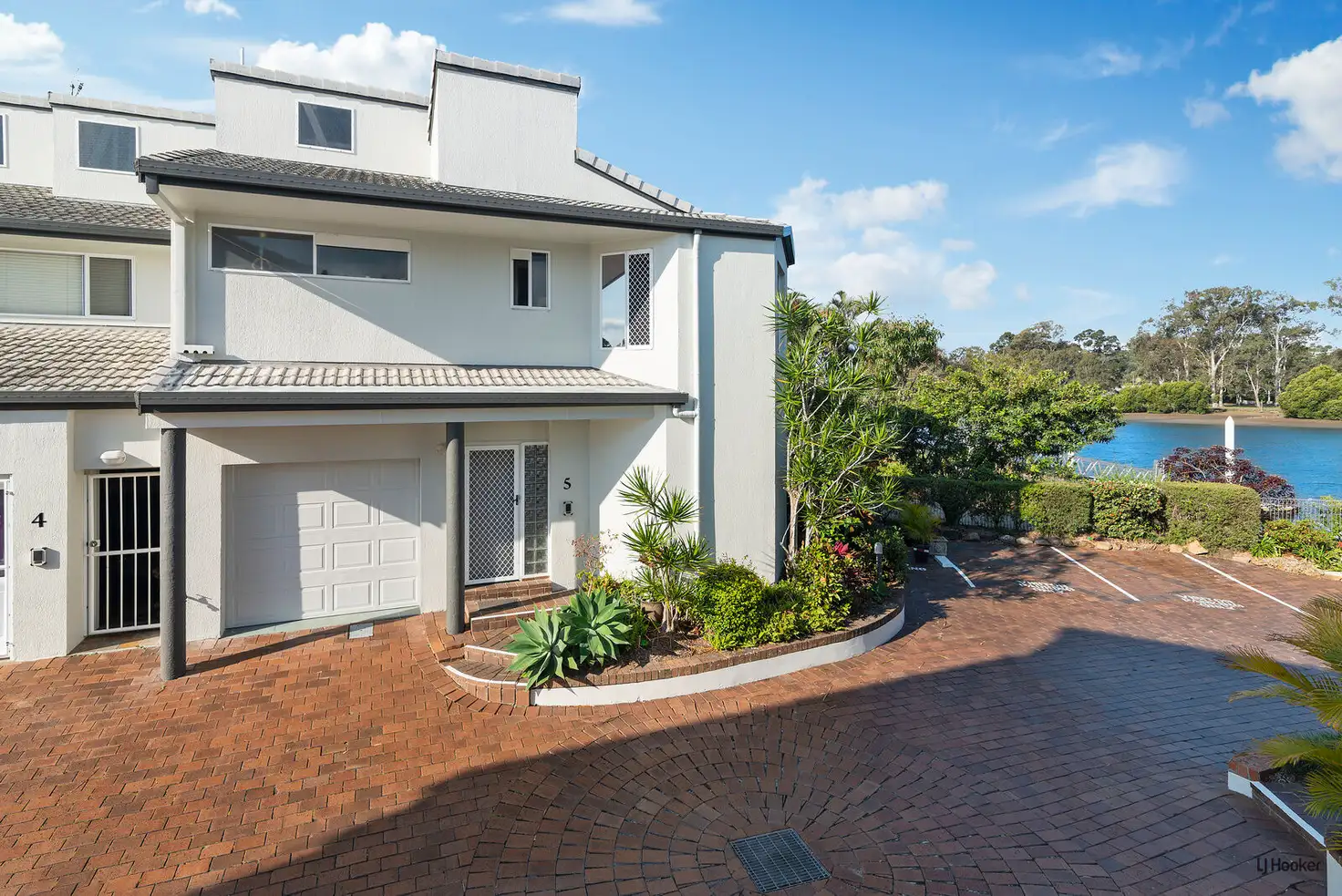 Main view of Homely townhouse listing, 5/14 Wilpark Crescent, Currumbin Waters QLD 4223