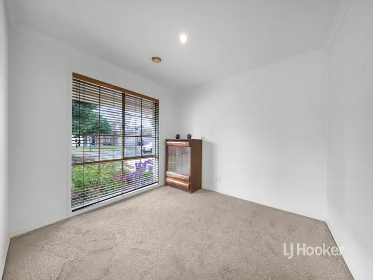 Sixth view of Homely house listing, 5 Sassari Court, Point Cook VIC 3030
