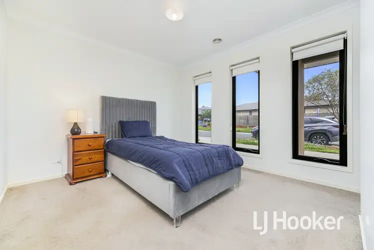 Fourth view of Homely house listing, 4 Abbeyard Drive, Clyde VIC 3978