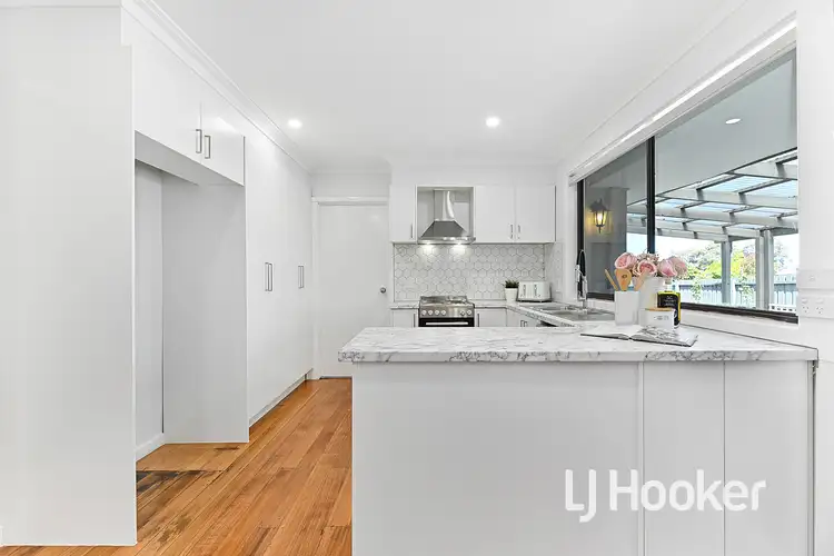 Fifth view of Homely house listing, 28 Wren Street, Hampton Park VIC 3976