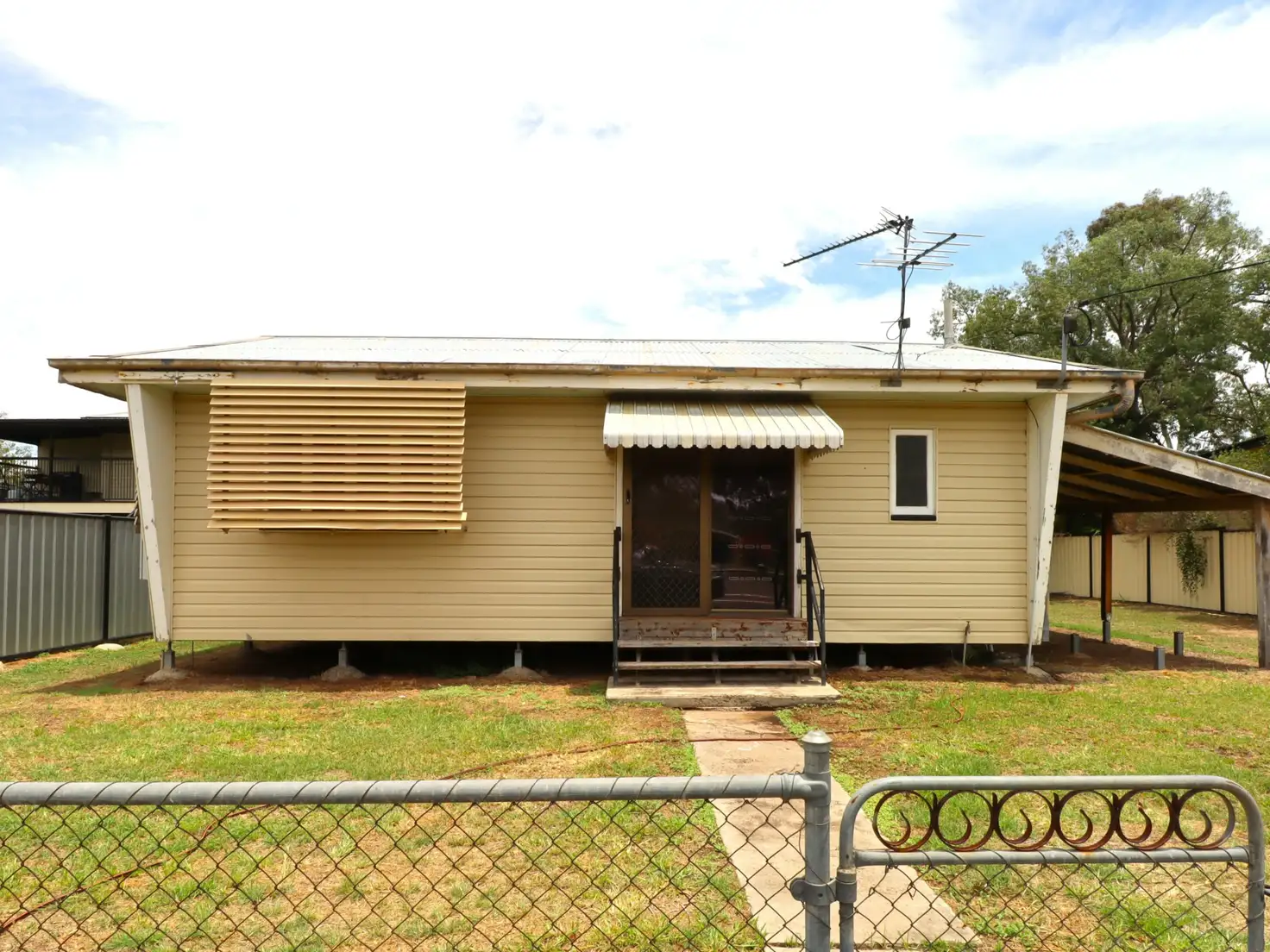 Main view of Homely house listing, 25 Charles Street, Roma QLD 4455