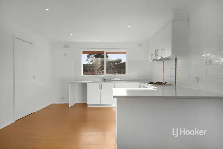 Sixth view of Homely house listing, 3 Landau Place, Melton West VIC 3337