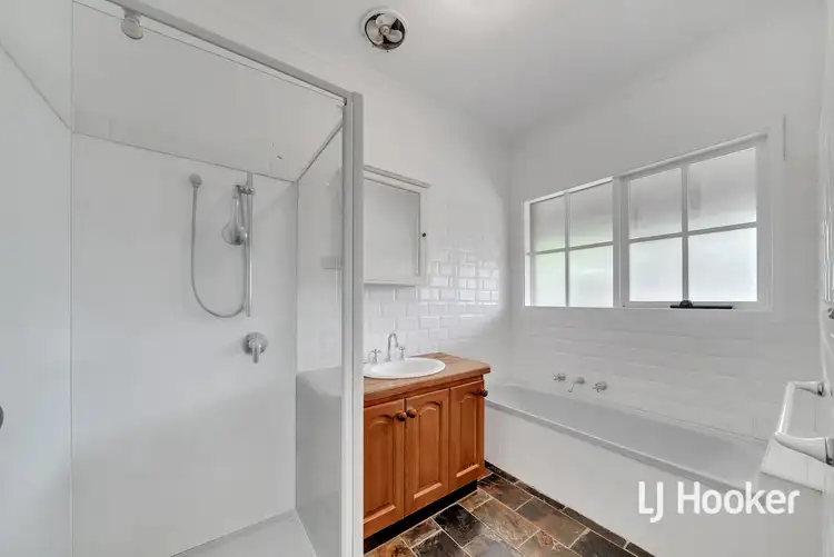 Seventh view of Homely house listing, 15 Cunningham Close, Darley VIC 3340