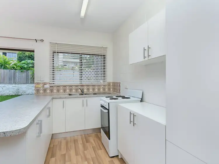 Fifth view of Homely unit listing, 2/3 Crathern Close, Edge Hill QLD 4870