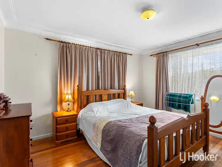 Sixth view of Homely house listing, 4 Kurrowah Crescent, Margate QLD 4019