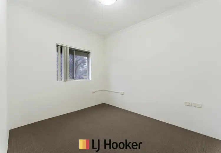 Fifth view of Homely apartment listing, 6/4 Ashbury Crescent, Mirrabooka WA 6061