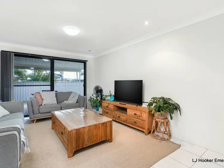 Fifth view of Homely semi-detached listing, Unit 2/2 Morgan Place, Emerald QLD 4720