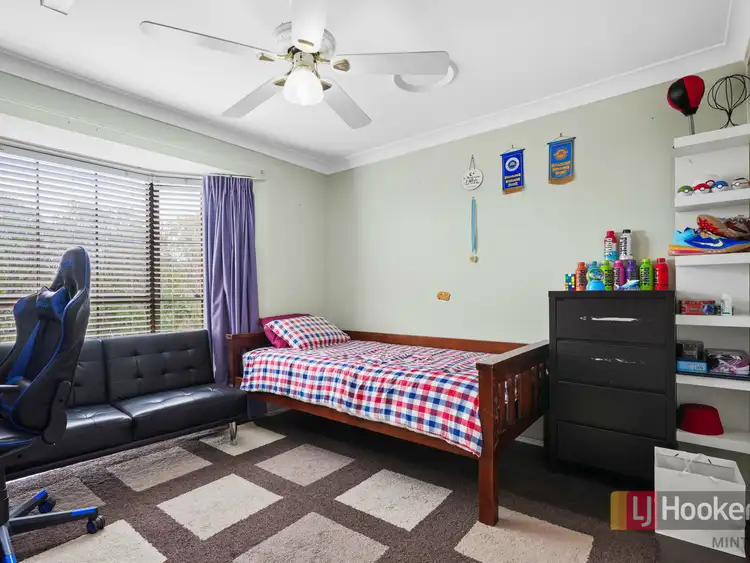 Fourth view of Homely house listing, 2 Hewitt Pl, Minto NSW 2566