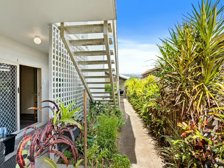 Sixth view of Homely unit listing, 1/150 Pease Street, Manoora QLD 4870