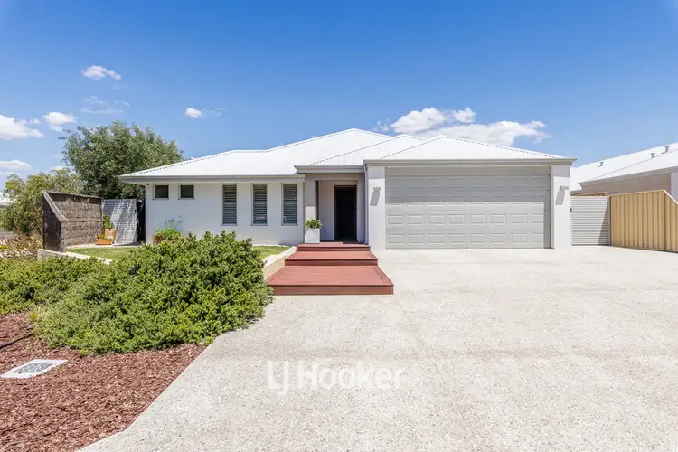 19 Eclipse Bend, Dalyellup WA 6230