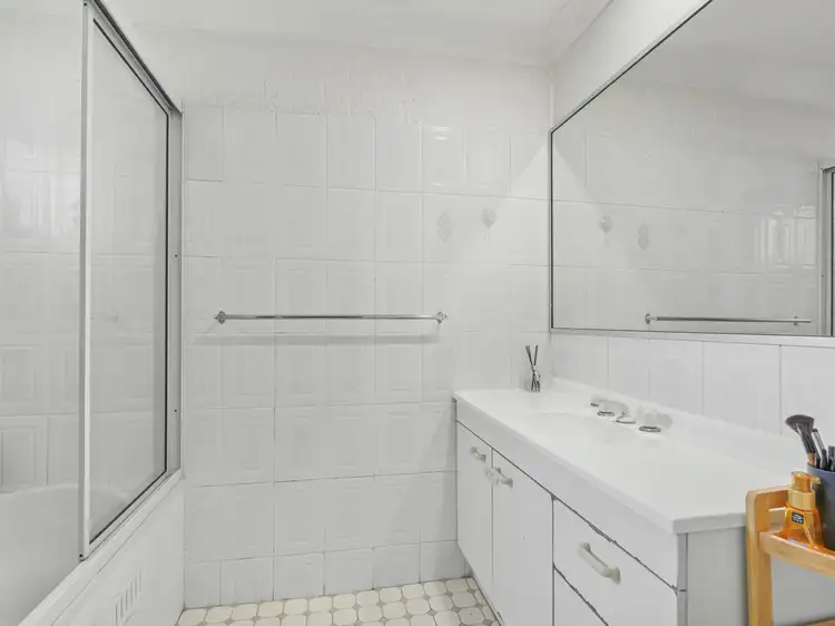 Fifth view of Homely villa listing, 1/23 Second Avenue, Macquarie Fields NSW 2564