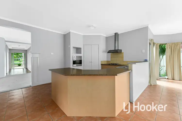 Second view of Homely house listing, 8 St Leonard Way, Pakenham VIC 3810