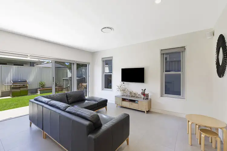 Fourth view of Homely semi-detached listing, 2/60 Stella Street, Long Jetty NSW 2261