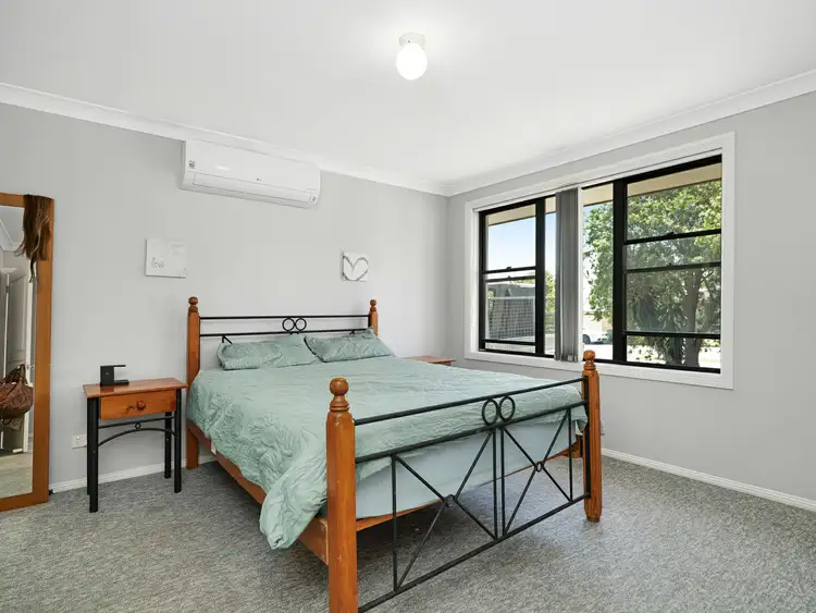 Sixth view of Homely unit listing, 2/62 Wattle Ponds Road, Singleton NSW 2330