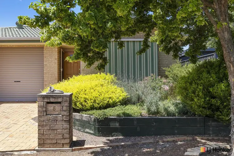 Second view of Homely house listing, 5 Pearcey Place, Dunlop ACT 2615